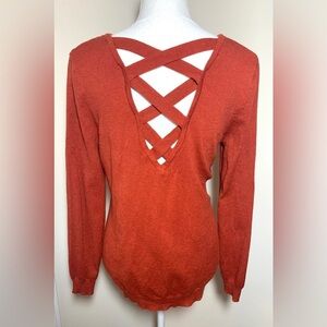 Love Ellie Women’s V-Neck Criss Cross Back Sweater Rust Color Size Medium